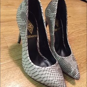 Athena Haley Faux Snake Skin Textured Heels Size 7